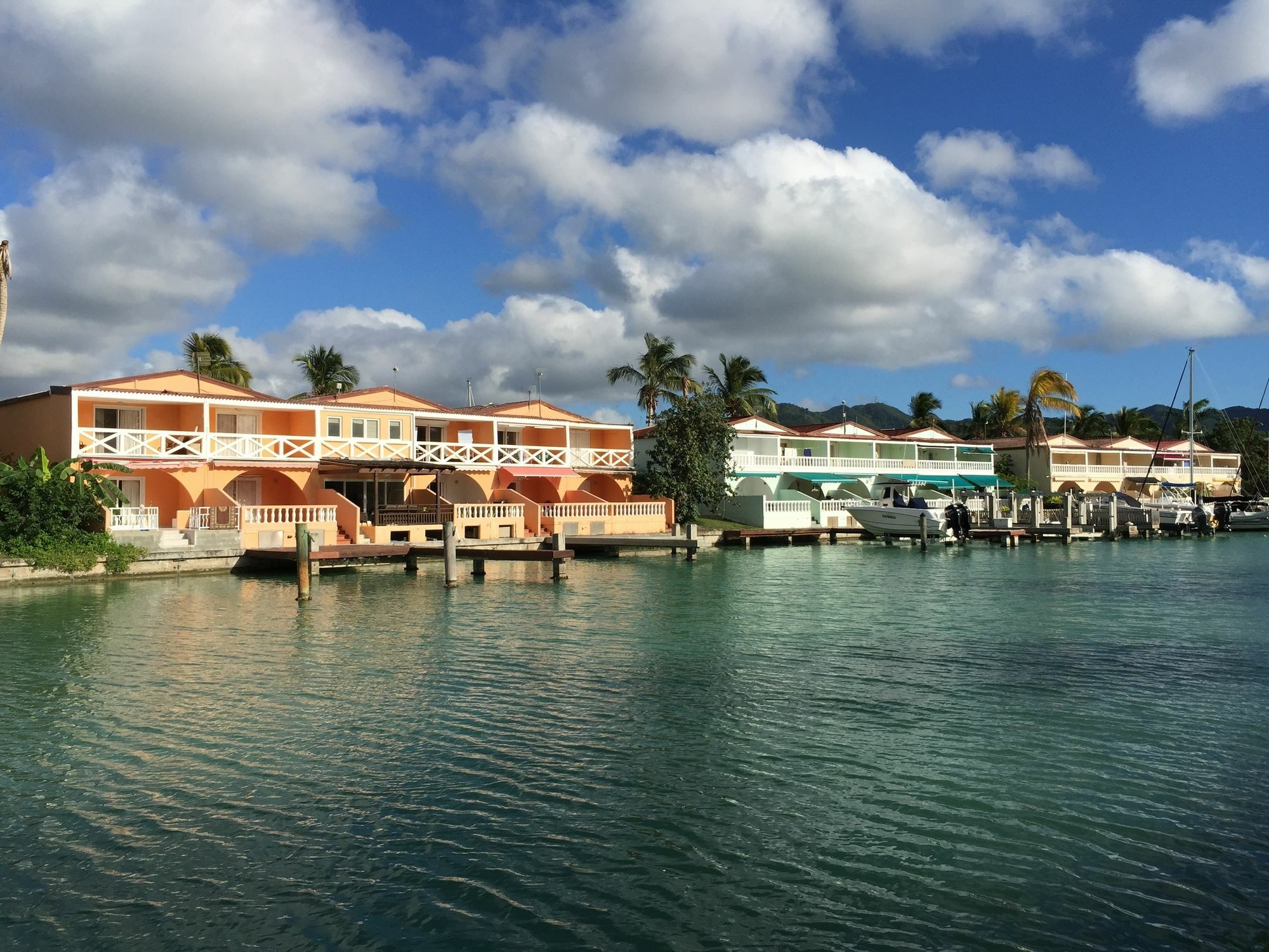 Antigua Chiama Italia Villas Jolly Harbour ภายนอก รูปภาพ