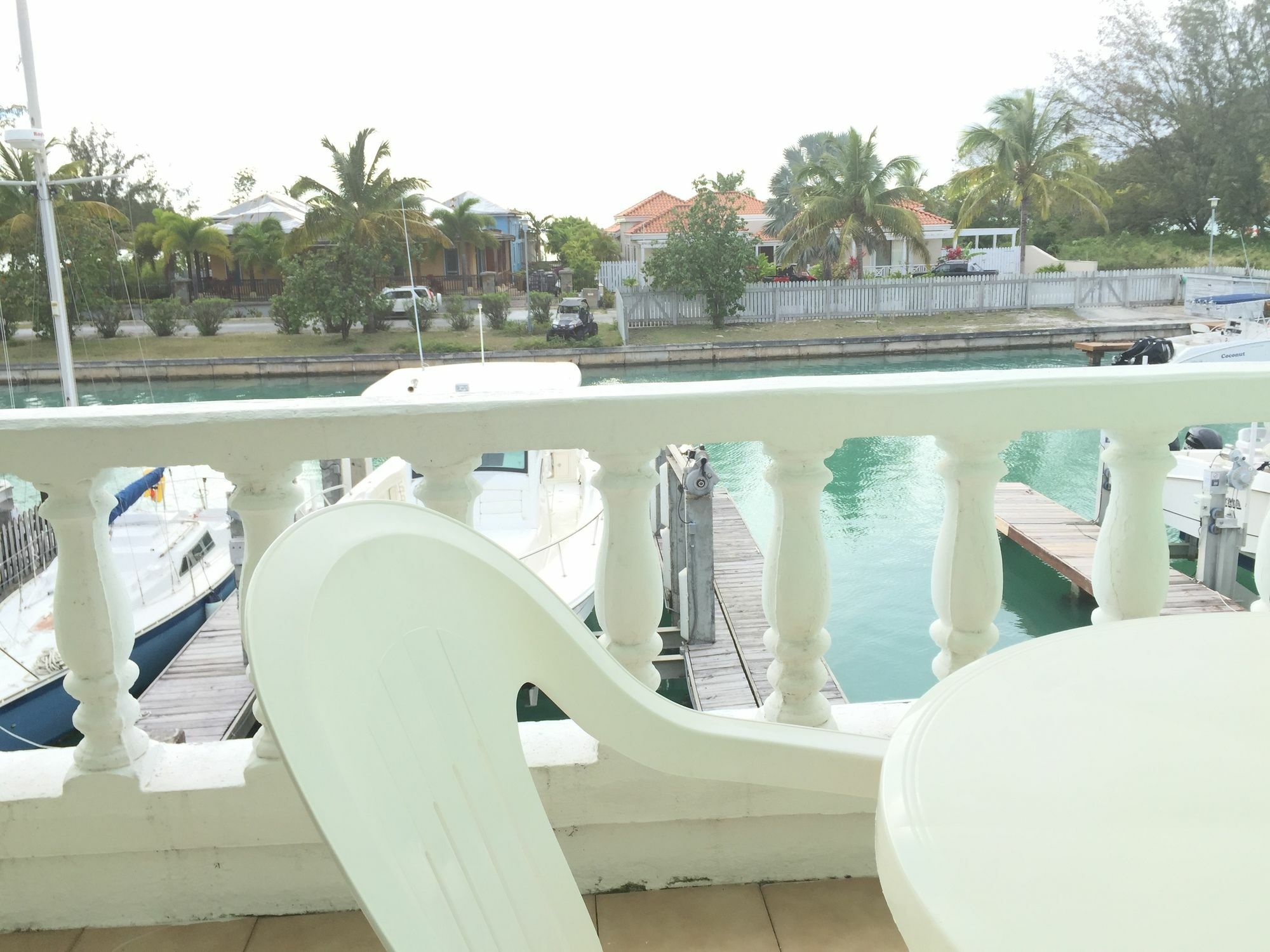 Antigua Chiama Italia Villas Jolly Harbour ภายนอก รูปภาพ